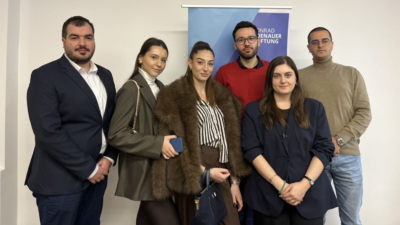 Сусрет младих странака чланица ЕПП у БиХ